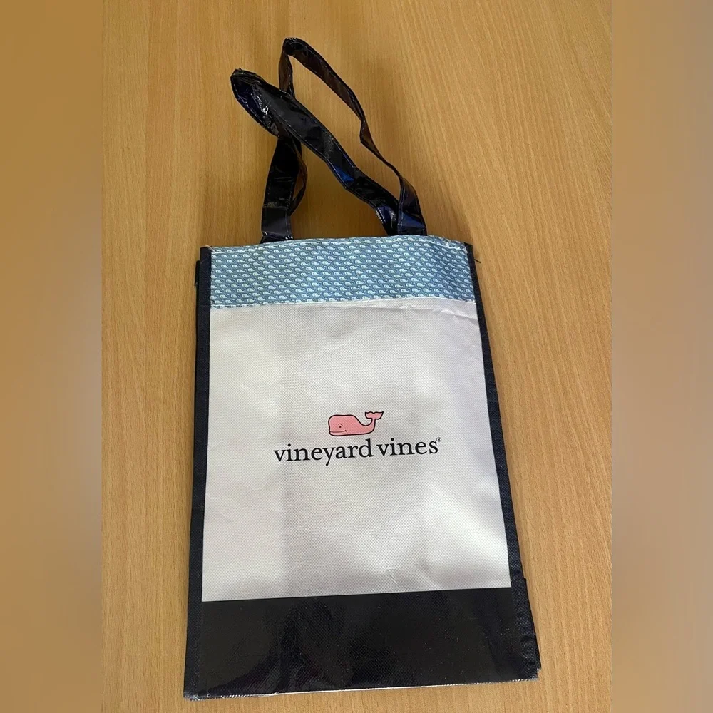 Vineyard Vines Reuseable Shopping Tote